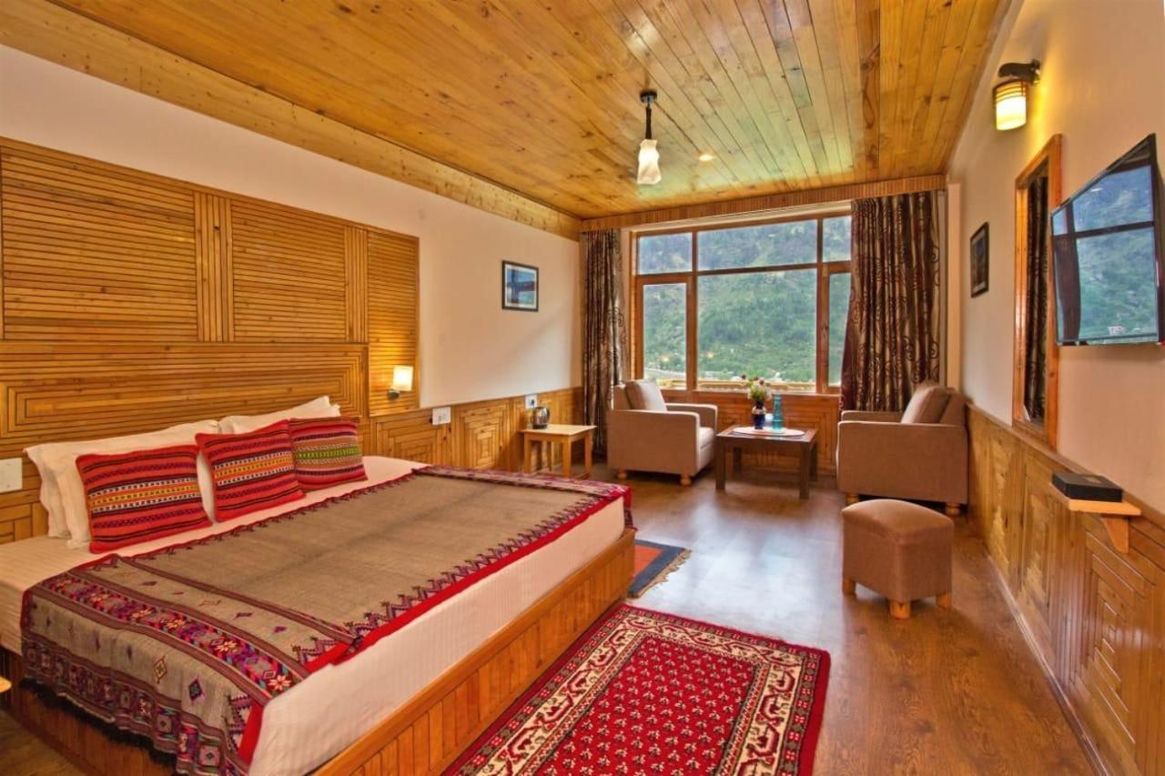 Hotel Vyas Vatika Manāli Exteriér fotografie