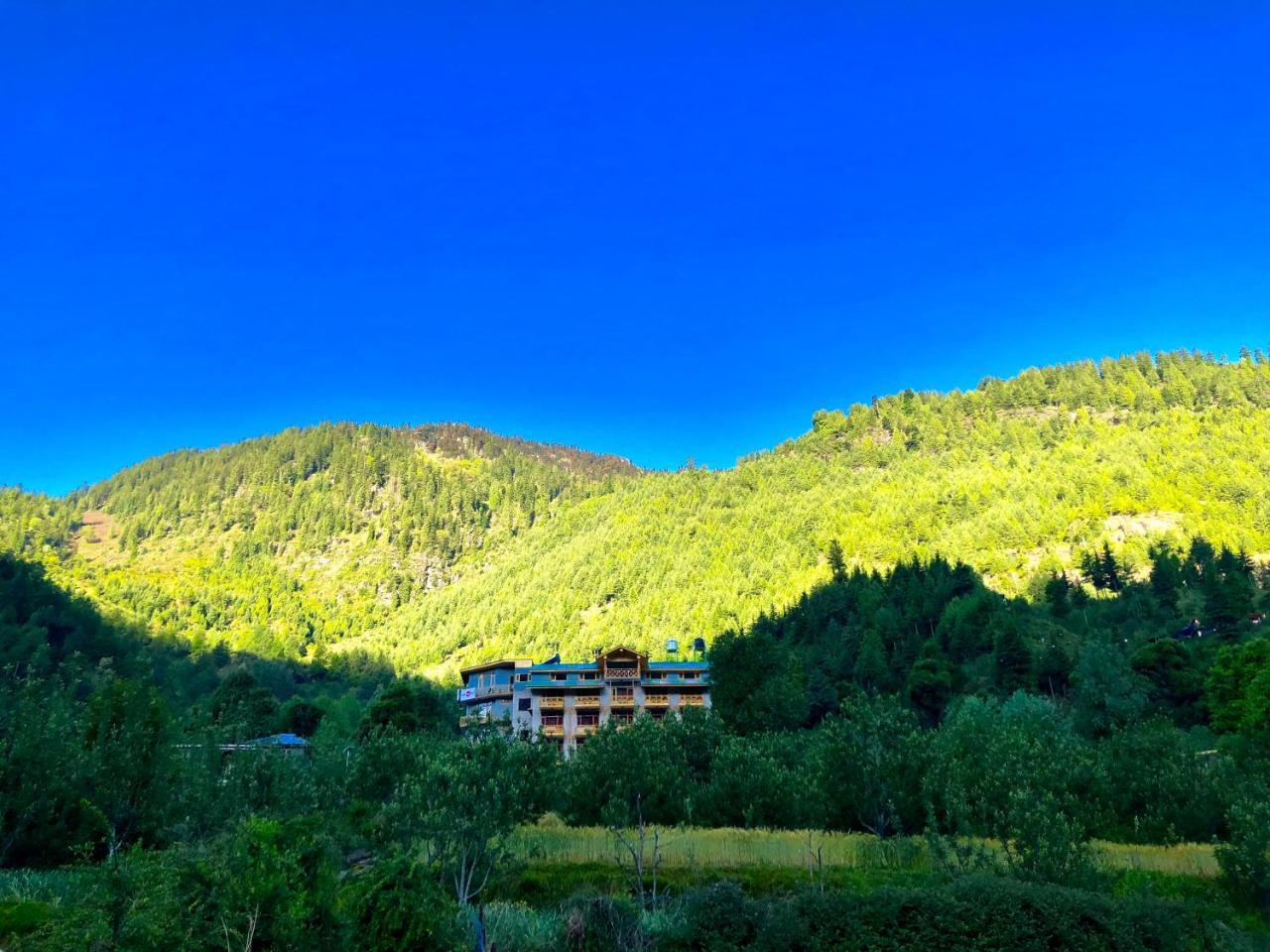 Hotel Vyas Vatika Manāli Exteriér fotografie